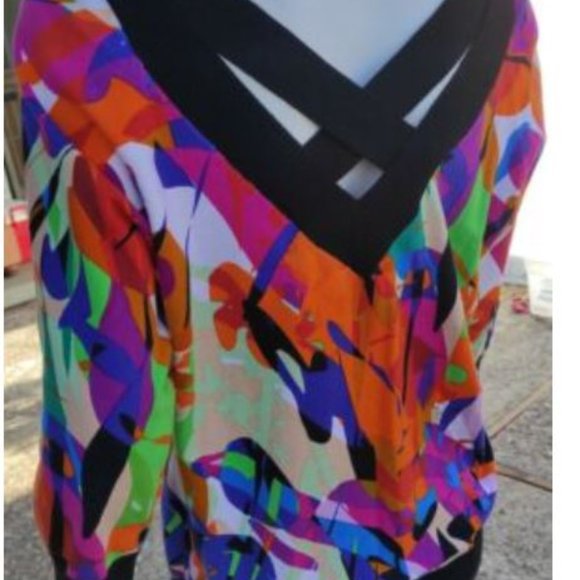Lane Bryant Women's Multicolor Abstract Art Knit Top Sweater 26/28 - Picture 5 of 6
